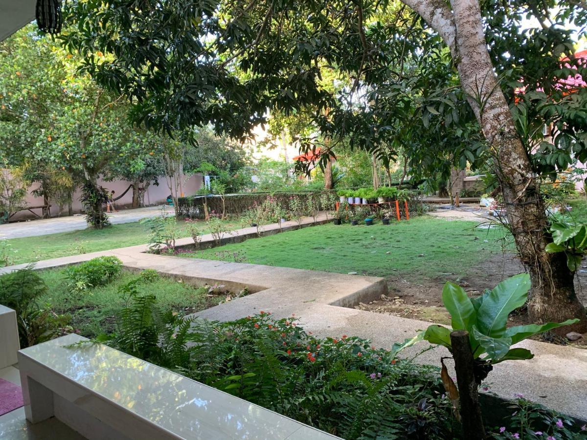100m2, 2 yatak odalı, 1 banyolu Bungalov, Galas bölgesinde Dipolog Dış mekan fotoğraf