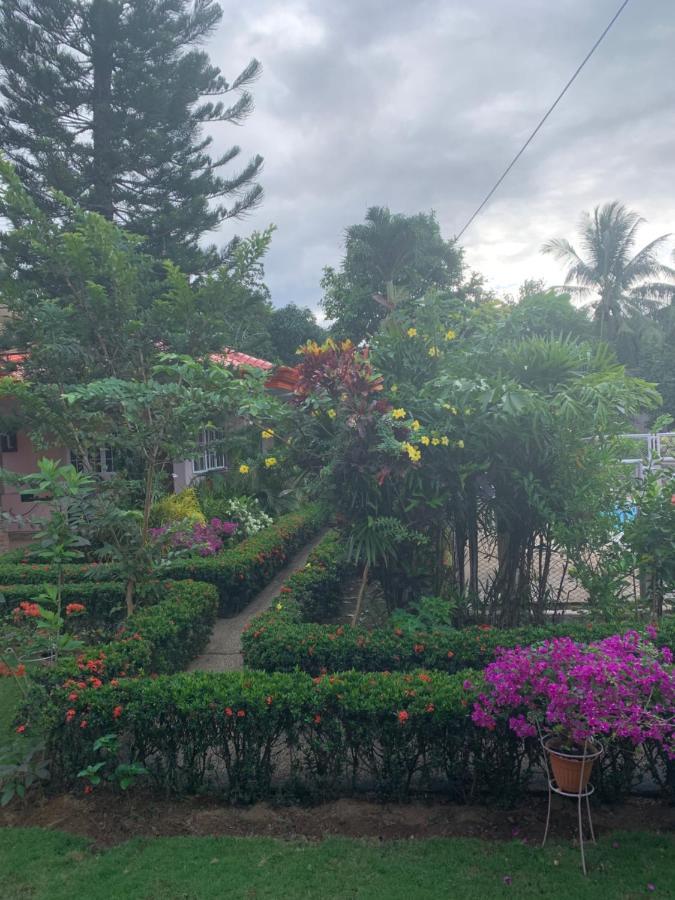 100m2, 2 yatak odalı, 1 banyolu Bungalov, Galas bölgesinde Dipolog Dış mekan fotoğraf